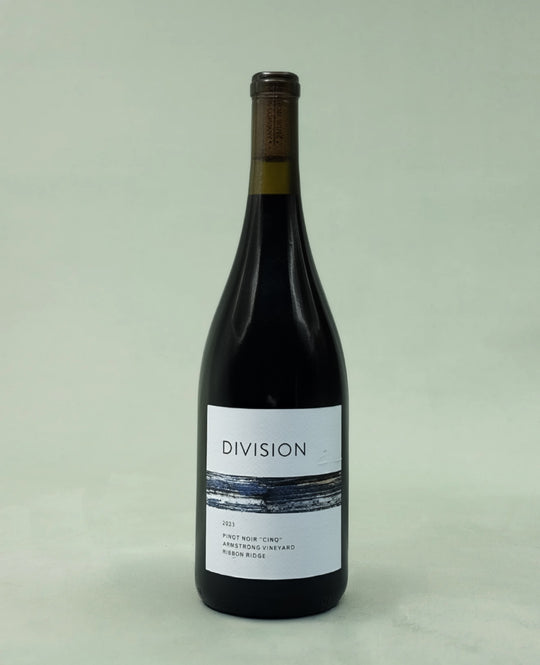 Division, Cinq Armstrong Vineyard Pinot Noir