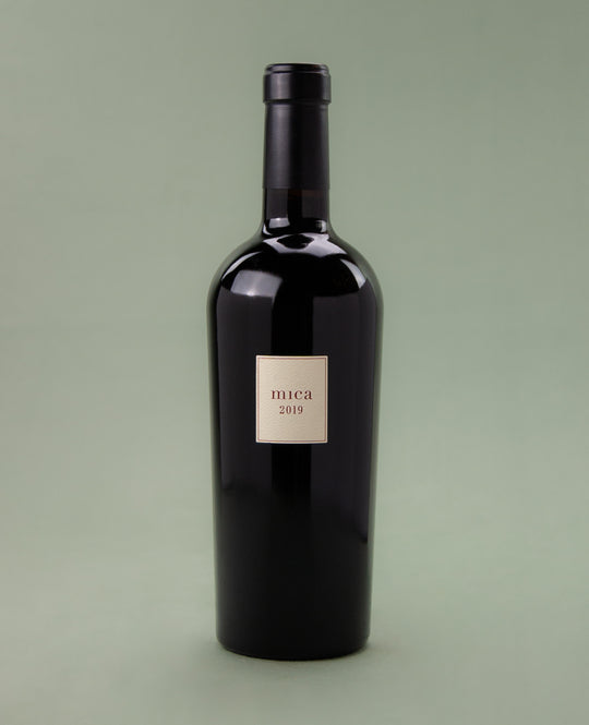 Buccella, Mica (2019)