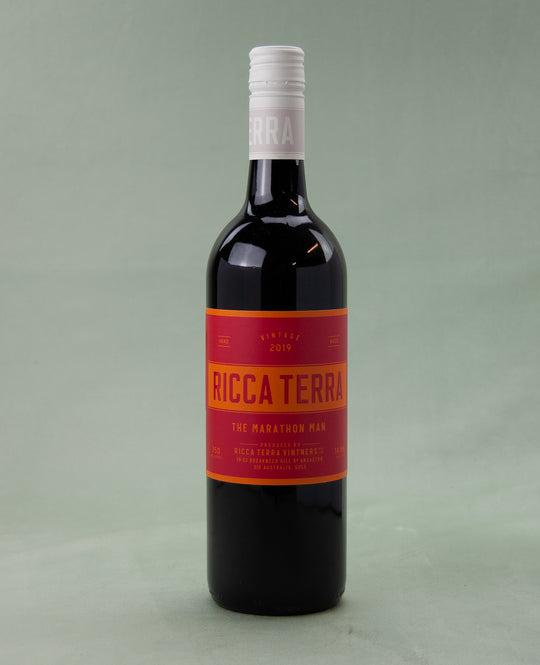 Ricca Terra, Marathon Man Red (2019)